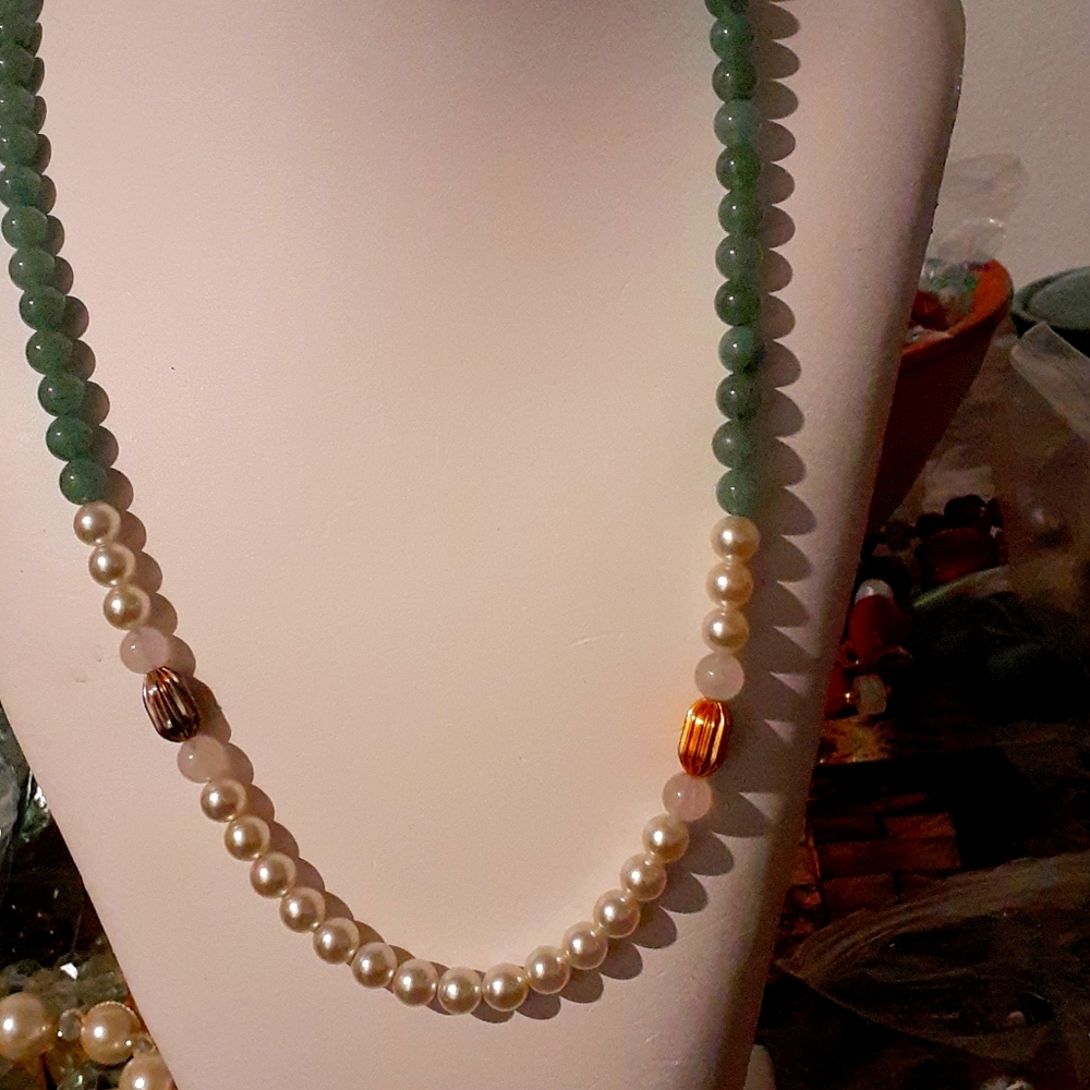 Antique Jade and white pearl necklace gorgeously
